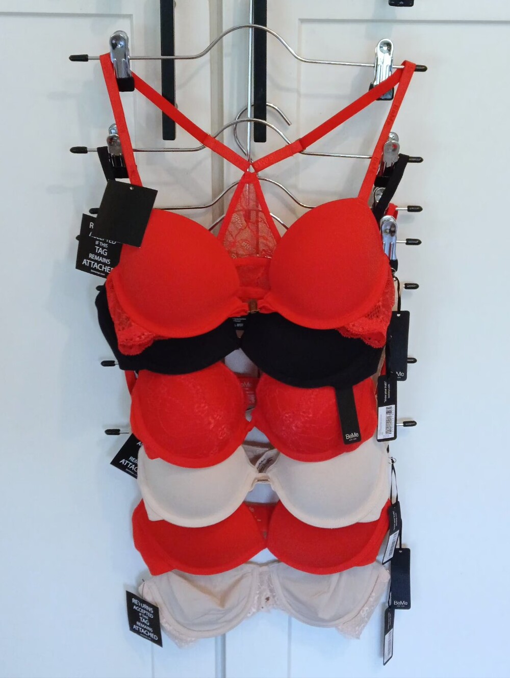 32B 6 Pack Bras Red, Black & Nude Underwire Adjustable Straps NWT